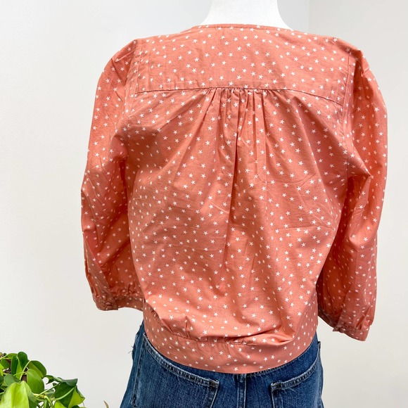 S Madewell Wrap Top in Star Scatter Coral V-Neck Star Print Blouse - Picture 4 of 9